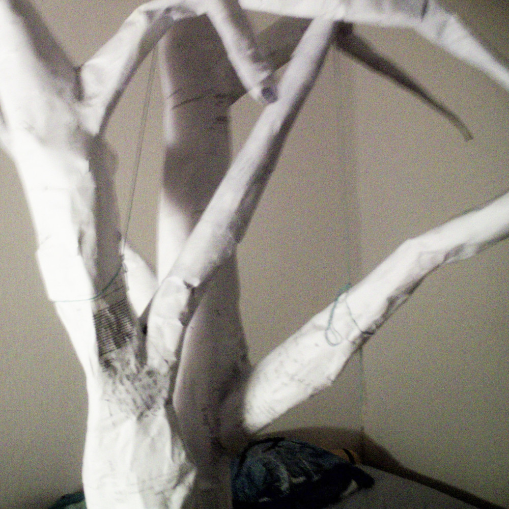 arbre en papier mâché
